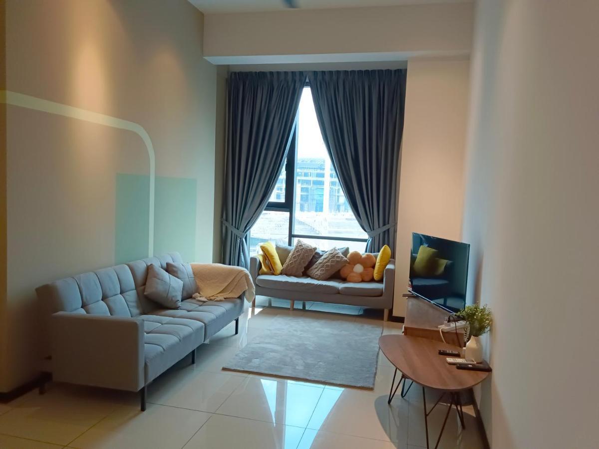 Opus Apartment