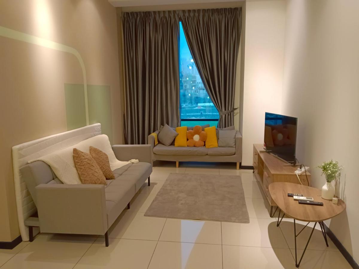 Opus Apartment *